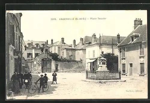 AK Angerville, Place Tessier