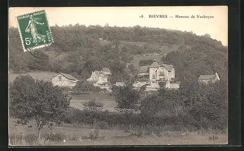 AK Bièvres, Hameau de Vauboyen