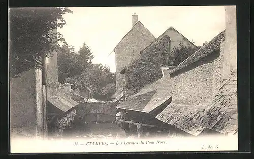 AK Etampes, Les Lavoirs du Pont Doré