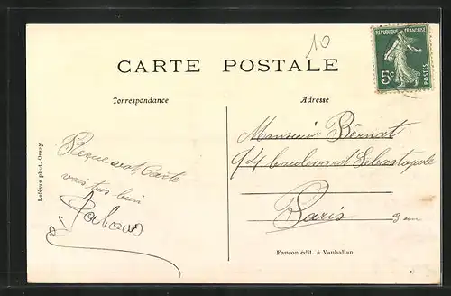 AK Vauhallan, Les villas