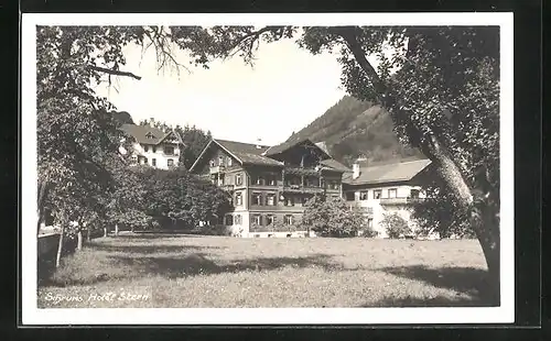 AK Schruns, Hotel Stern, Aussenansicht mit Garten