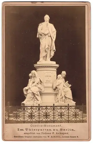 Fotografie W. Riedel, Berlin, Louisenstr. 6, Ansicht Berlin, Goethe-Monument im Tiergarten