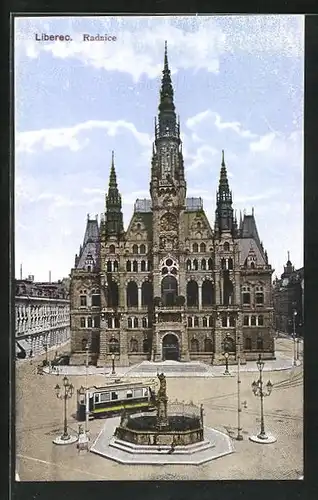 AK Liberec, Strassenbahn vor dem Rathaus