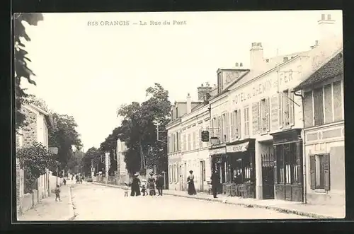 AK Ris-Orangis, Rue du Pont, Hotel du chemin de Fer