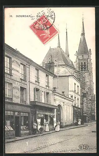 AK Dourdan, Rue de Metz, Boucherie