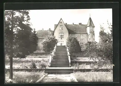 AK Neuglobsow, Totalansicht des Haus Bernadett