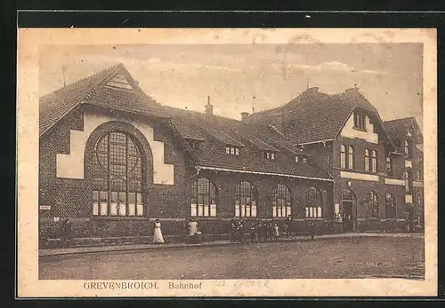 AK Grevenbroich, Bahnhof mit Einwohnern