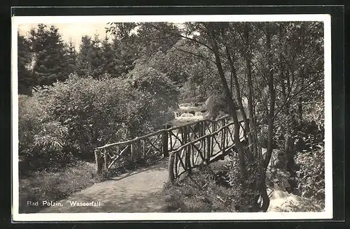 AK Bad Polzin, Holzbrücke am Wasserfall