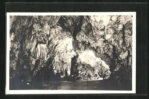 AK Triest, Grotte di Postumia, La rovina