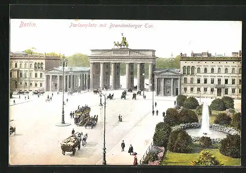 AK Berlin, Pariserplatz mit Brandenburger Tor