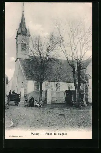 AK Pussay, Place de l'Eglise