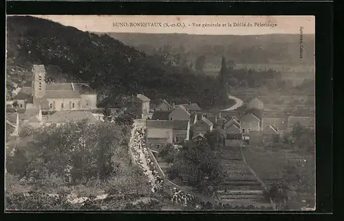 AK Buno-Bonnevaux, Vue générale et le Défilé du Pélerinage