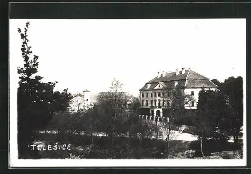 AK Tulesice, Parkanlagen vor dem Schloss