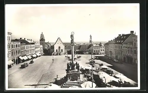 AK Znaim a. Thaya, Mariensäule auf dem Platz