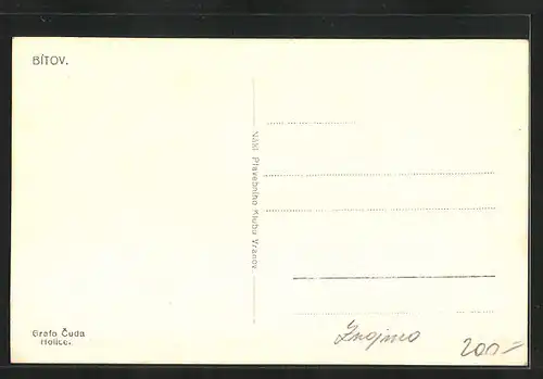 AK Bitov, Häuser am Stadtplatz mit der Kirche