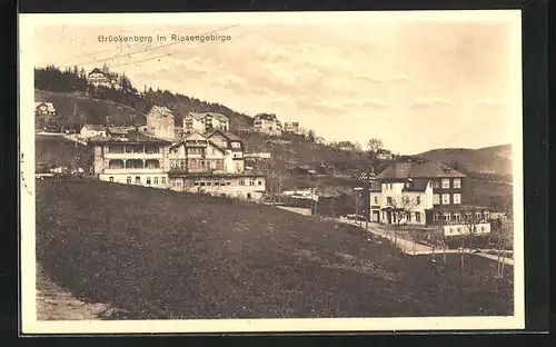 AK Brückenberg, Villen am Hang der Stadt im Riesengebirge