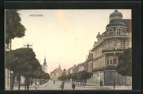 AK Göding / Hodonin, Strassenleben