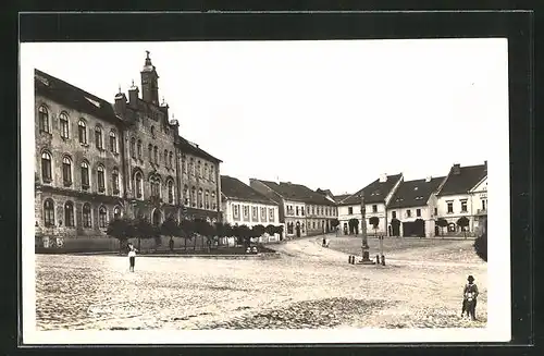 AK Nepomuk, Nàmesti