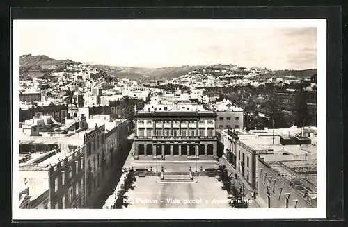 AK Las Palmas, Vista parcial y Ayuntamiento