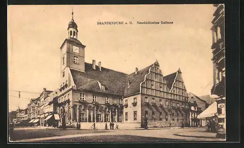 AK Brandenburg a. Havel, vor dem neustädtischen Rathaus