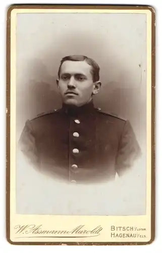 Fotografie W. Assmann Maroldt, Bitsch i. Lothr., junger französischer Soldat in Uniform Rgt. 121