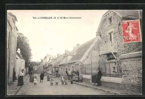 AK Dourdan, Rue Grouteau