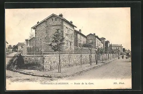 AK Verrieres-le-Buisson, Route de la Gare