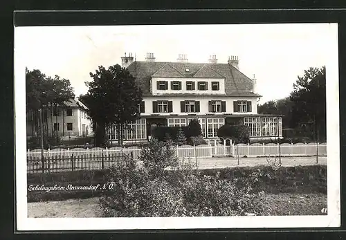 AK Strazendorf, Erholungsheim Strazendorf mit Garten