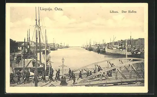 AK Libau, Hafenpartie mit Brücke