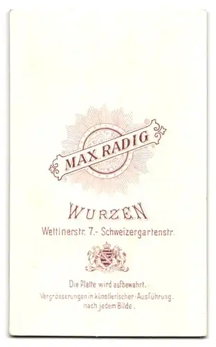 Fotografie Max Radig, Wurzen, Wettinerstr. 7, Schweizergartenstr., Portrait junge Dame mit Kreuzkette