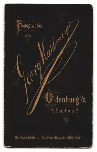 Fotografie Georg Kahlmeyer, Oldenburg i. G., Staulinie 7, Portrait bürgerlicher Herr mit Moustache