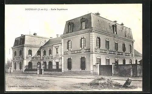 AK Dourdan, Ecole Supérieure