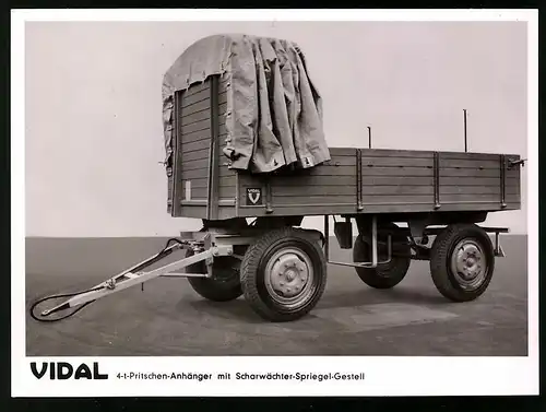 Fotografie Lastwagen Pritschen-Anhänger mit Scharwächter-Spriegel-Gestell, Vidal Karosseriebau Hamburg
