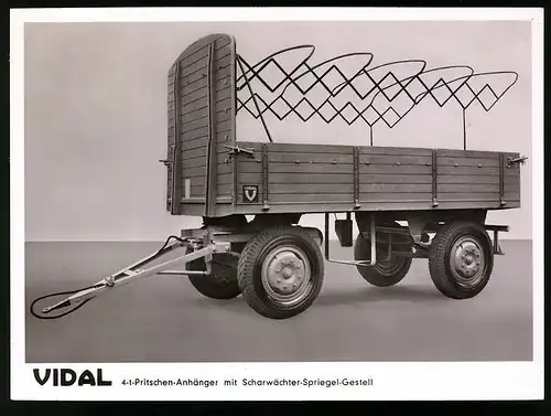 Fotografie Lastwagen Pritschenanhänger mit Scharwächter-Spriegel-Gestell, Vidal Karosseriebau Hamburg