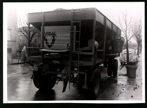 Fotografie Lastwagen Silo-Anhänger zum Transport von Kohle & Koks, Vidal Karosseriebau Hamburg