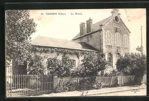 AK Vesdun, La Mairie