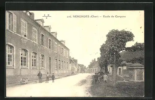 AK Nérondes, Ecole de Garcons