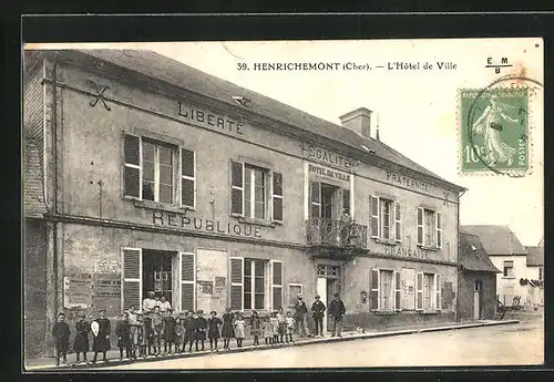 AK Henrichemont, L`Hôtel de Ville