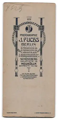 Fotografie J. Fuchs, Berlin-N., Friedrichstr. 108, Portrait junger Herr im Anzug mit Krawatte