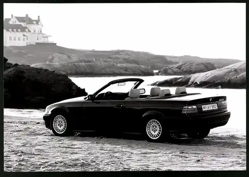 Fotografie Auto BMW 325i Cabrio E36