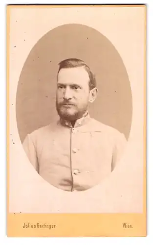 Fotografie Julius Gertinger, Wien, Margarethenstr. 19, Portrait Major Fr. Seling in Uniform
