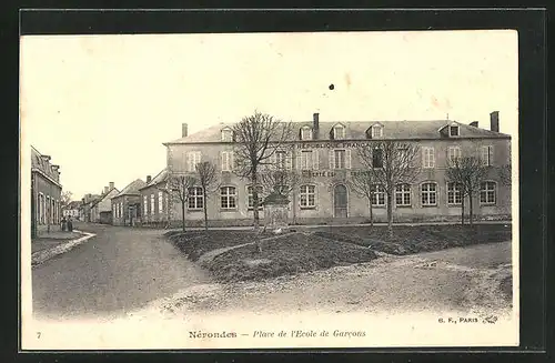 AK Nérondes, Place de l`Ecole de Garcons