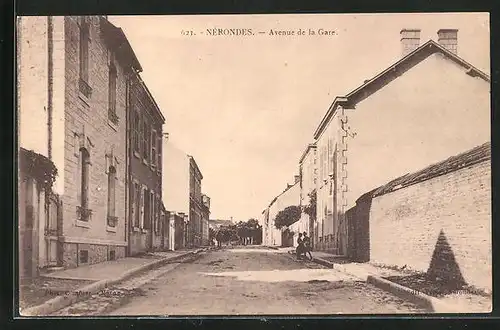 AK Nérondes, Avenue de la Gare