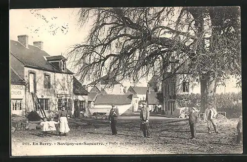 AK Savigny-en-Sancerre, Place du Champ-de-Foire