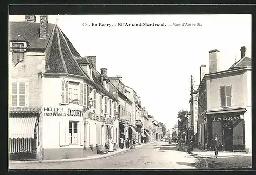 AK En Berry /St-Amand-Montrond, Rue d`Austerlitz, Hôtel des Trois Perdrix