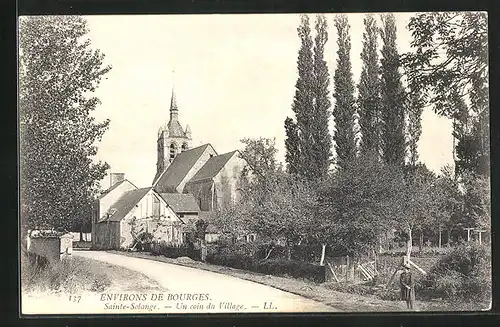 AK Bourges, Sainte-Solange, Un coin du Village