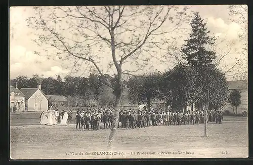 AK Solange, La Procession, Prière au Tombeau