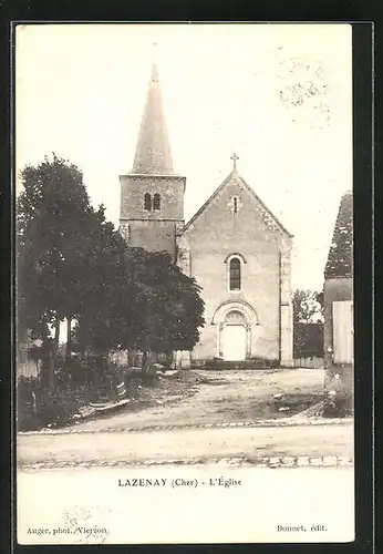 AK Lazenay, L`Eglise