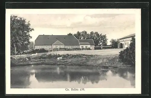AK Gr. Beelitz, Schloss-Gut vom Teich aus