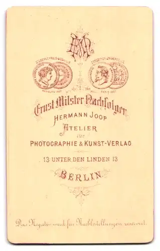 Fotografie Hermann Joop, Berlin, Unter den Linden 13, Offizier der Central-Turn-Anstalt im Sommmerkurs 1877, Epauletten